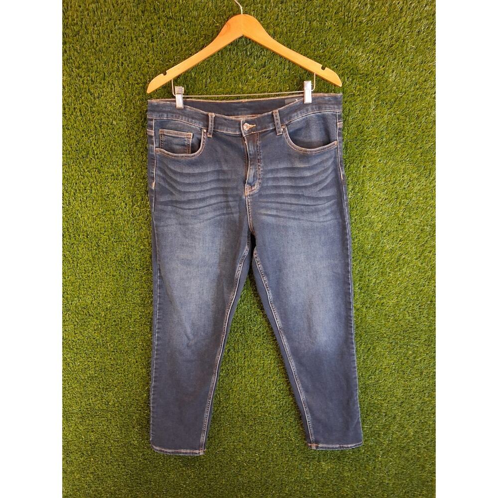 Tu Clothing Men's Blue Jeans Size 36S Straight Leg Dark Wash Stretch Denim